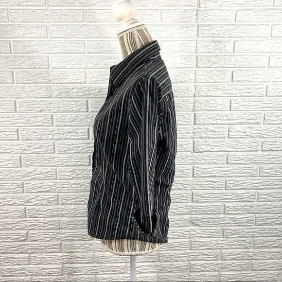 Envision Studio Black White Button Up Shirt - Picture 5 of 6